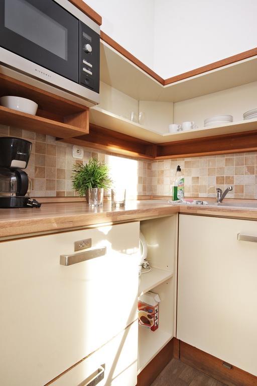 เธียร์เตอร์ อพาร์ตเมนต์ Apartment ปราก ภายนอก รูปภาพ